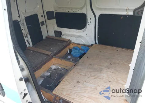 2019 Nissan Nv200 Sv из США, поврежденный, VIN 3N6CM0KN4KK696168